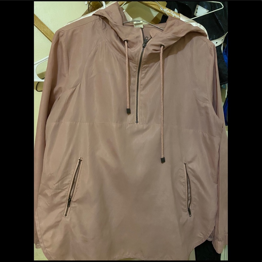 Kendall & Kylie Pink Windbreaker from Pascun
